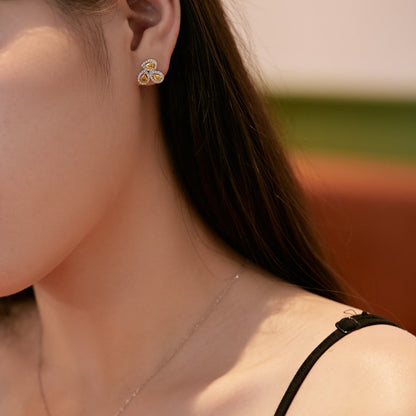 [kincade]Ornate Flower Shape Pear Cut Lover Earrings