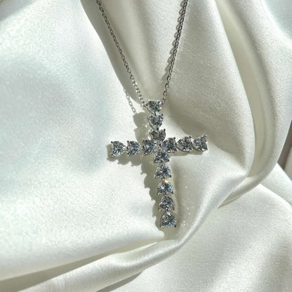 [kincade]Radiant Cross Shape Necklace