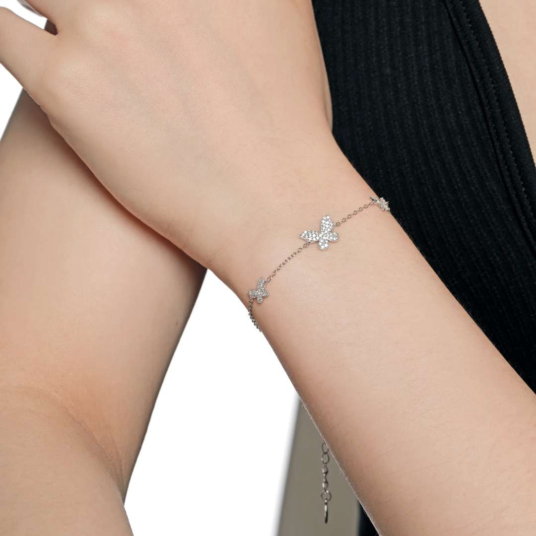 [kincade]Delicate Butterfly Pendant Bracelet