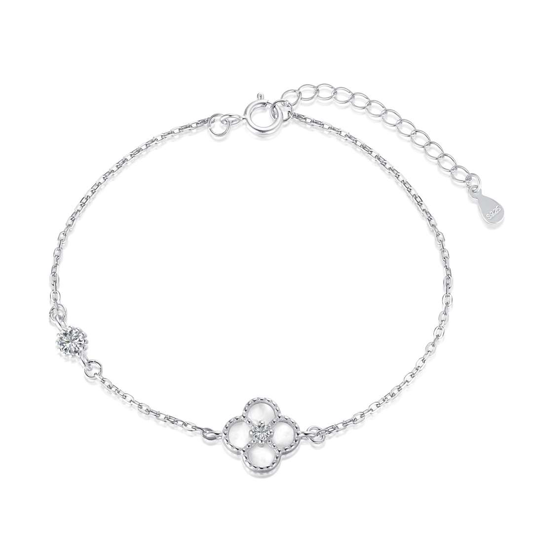 [kincade]Delicate Four Leaf Clover Bracelet