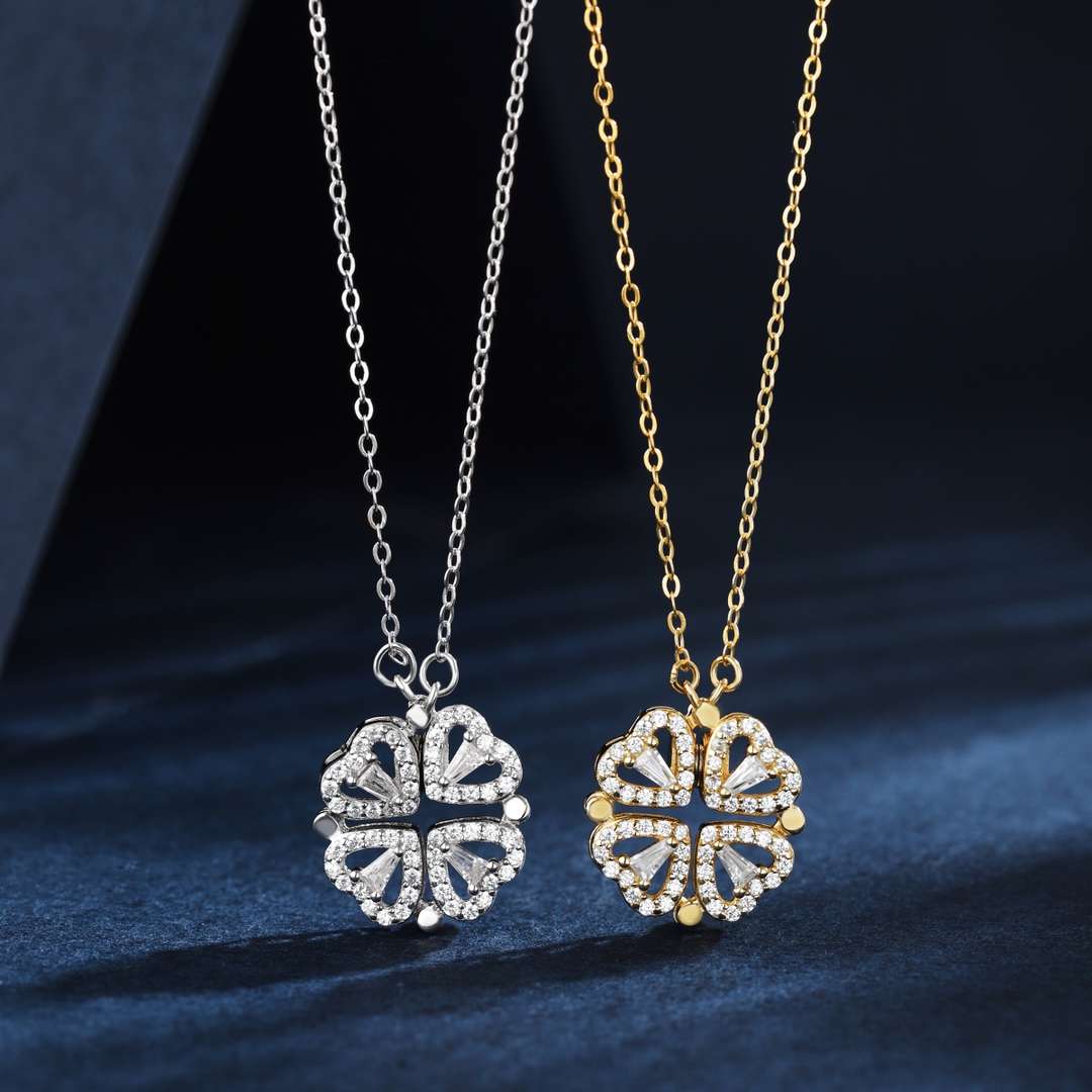 [kincade]Ornate Heart Cut Flower Shape Necklace