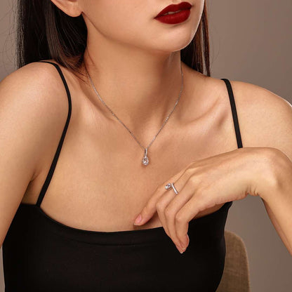 [kincade]Delicate Water Drop Shape Fashion Necklace