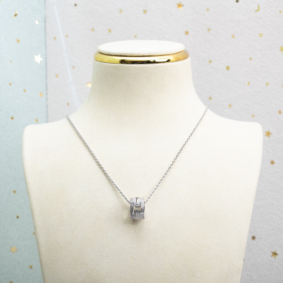 [kincade]PARENTESI NECKLACE SILVER DIAMOND