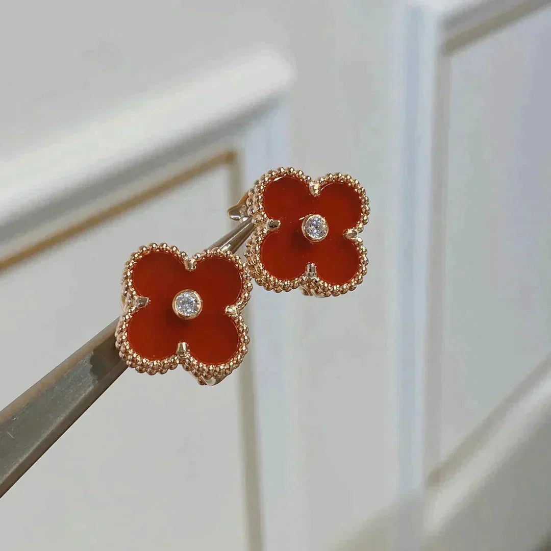 [kincade]CLOVER MEDIUM 1 MOTIFS CARNELIAN  DIAMOND earrings