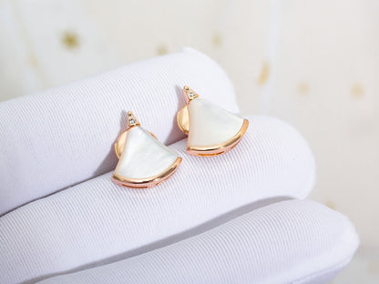 [kincade]DIVAS DREAM EARRINGS PINK GOLD