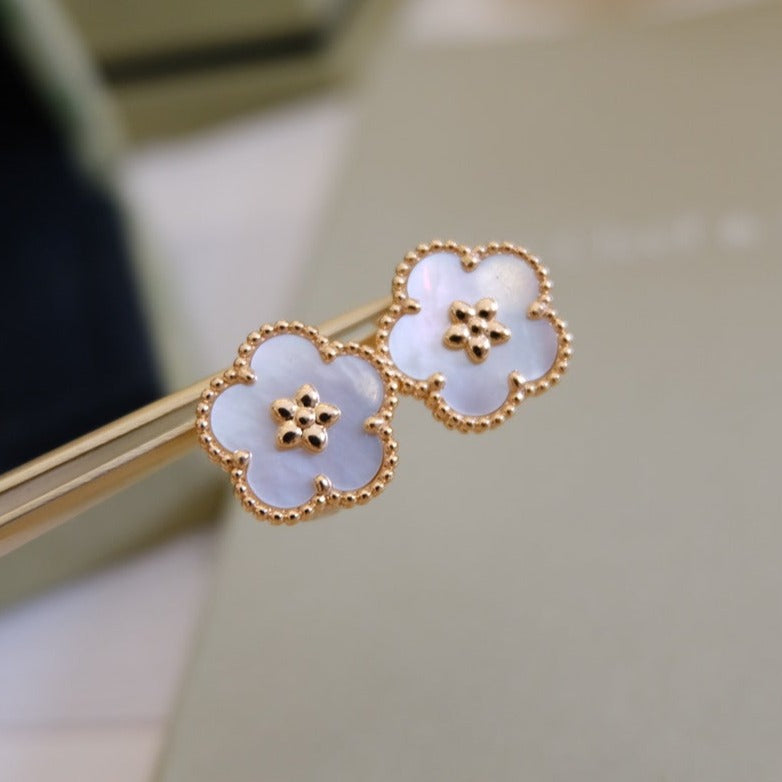 [kincade]LUCKY PINK GOLD WHITE MOP EARRINGS