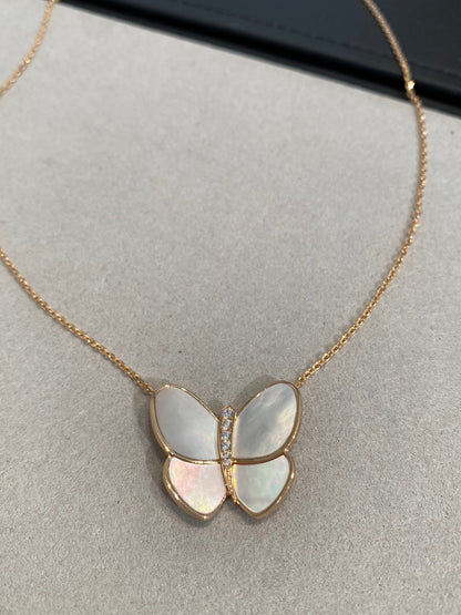 [kincade]BUTTERFLY GOLD MOP DIAMOND NECKLACE