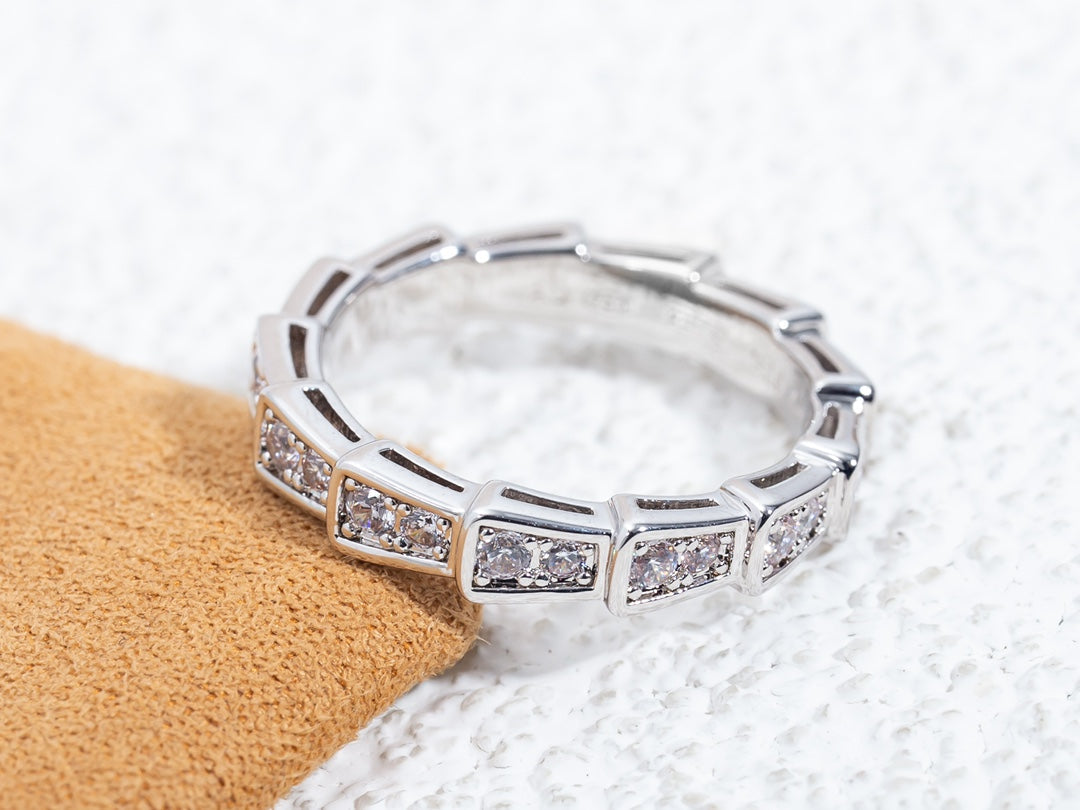 [kincade]SERPENTI RING SILVER DIAMOND PAVED 3MM