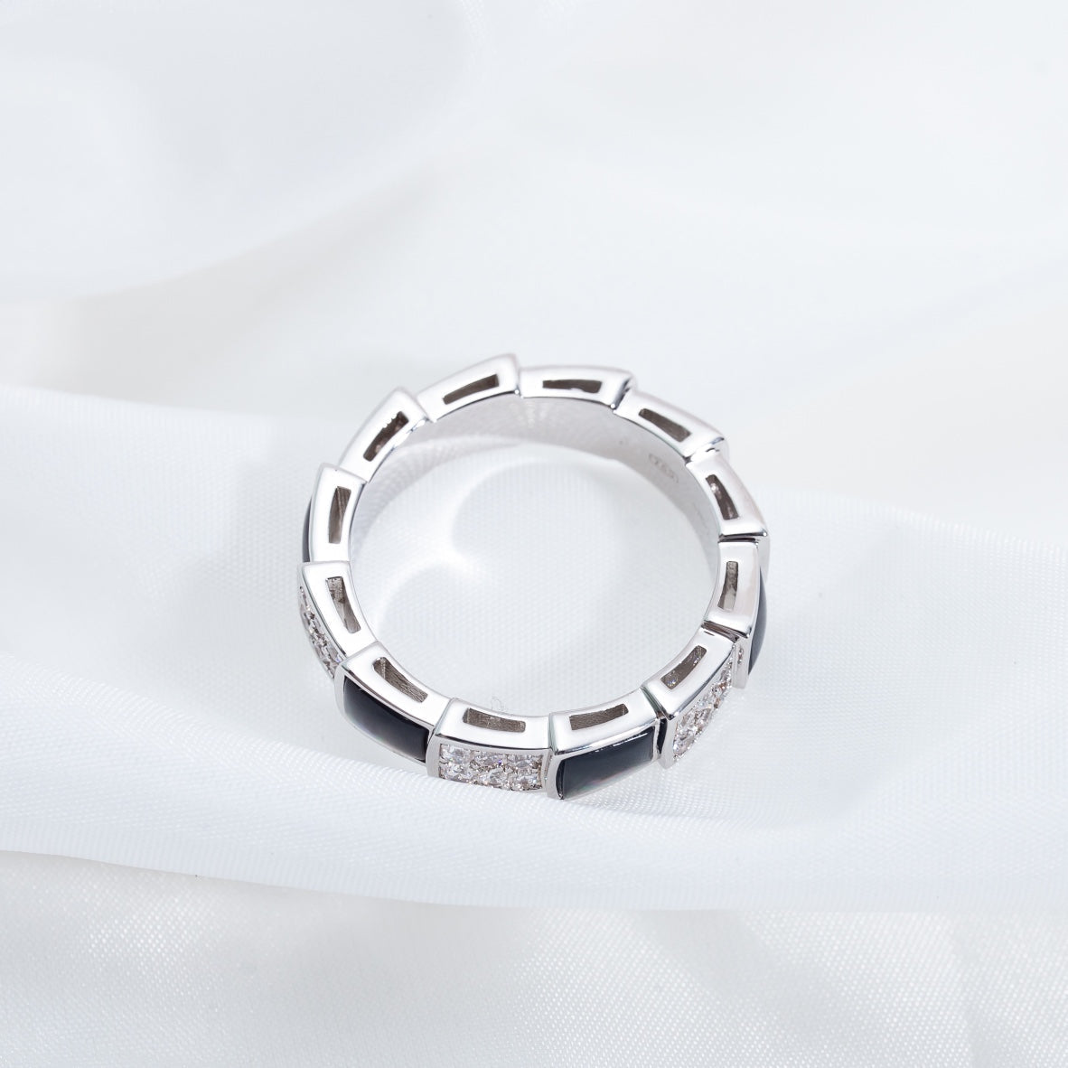 [kincade]SERPENTI RING SILVER DIAMOND BLACK MOP 4MM