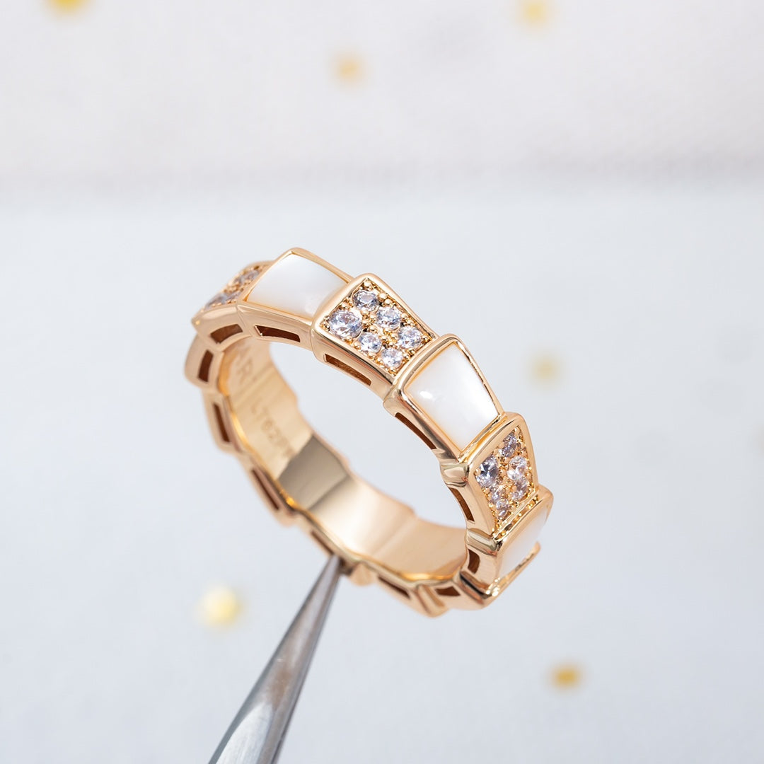 [kincade]SERPENTI RING PINK GOLD MOP DIAMOND PAVED 4MM