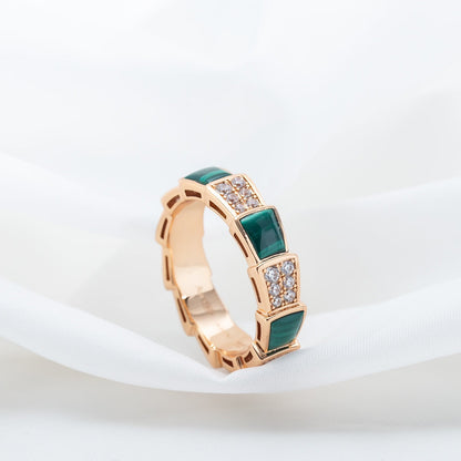 [kincade]SERPENTI RING PINK GOLD MALACHITE DIAMOND PAVED 4MM