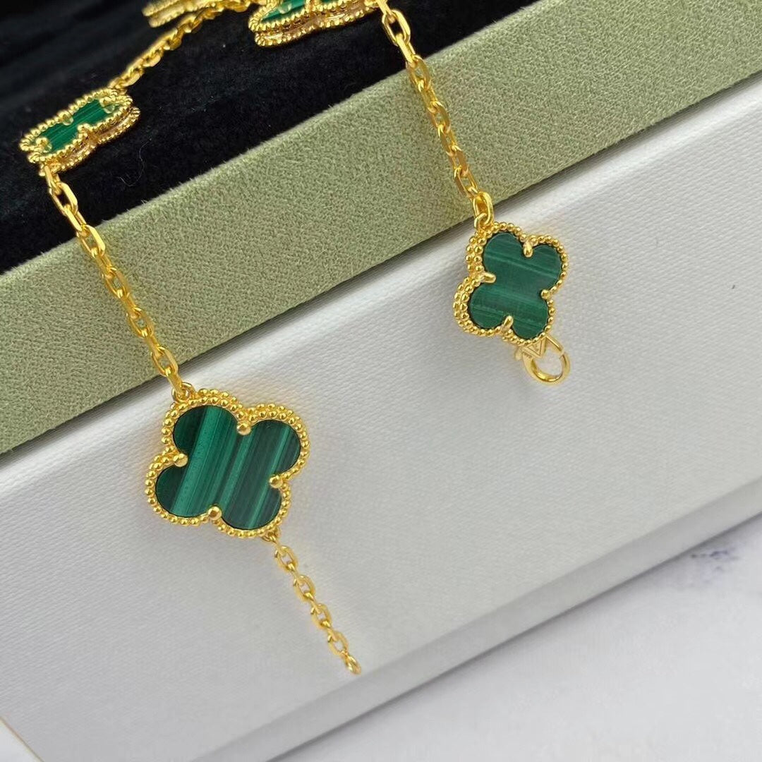 [kincade]MAGIC CLOVER MALACHITE GOLD BRACELET 5 MOTIFS