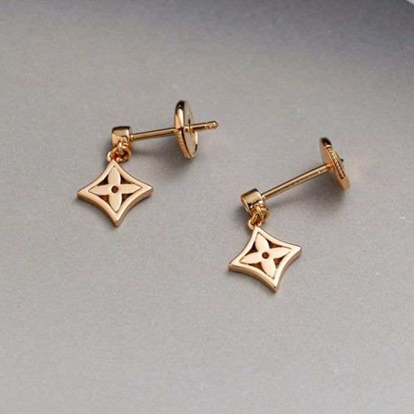 [kincade]STAR EARRINGS GOLD