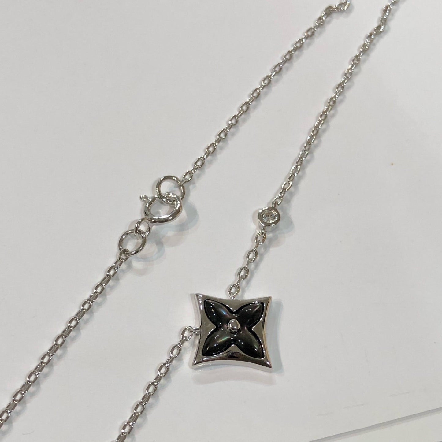 [kincade]STAR BLACK MOP NECKLACE