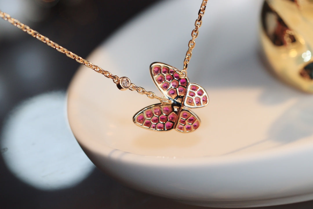 [kincade]BUTTERFLY RED DIAMOND ROSE GOLD NECKLACE