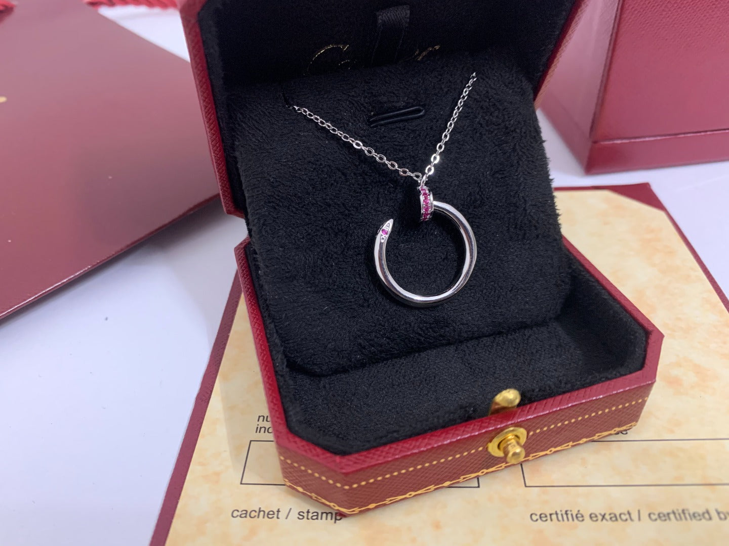 [kincade]JUSTE PINK DIAMOND NECKLACE