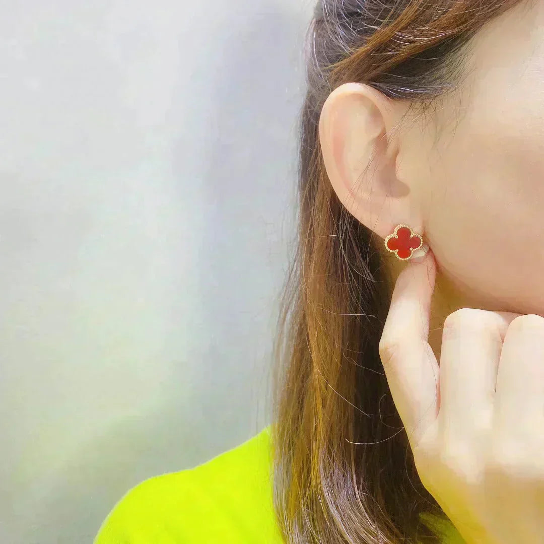 [kincade]CLOVER MEDIUM 1 MOTIFS CARNELIAN  EARRINGS