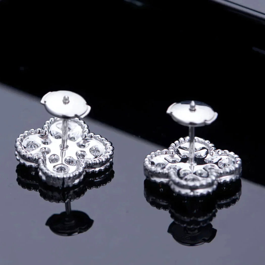 [kincade]CLOVER 1 MOTIFS DIAMOND STUD EARRINGS SILVER