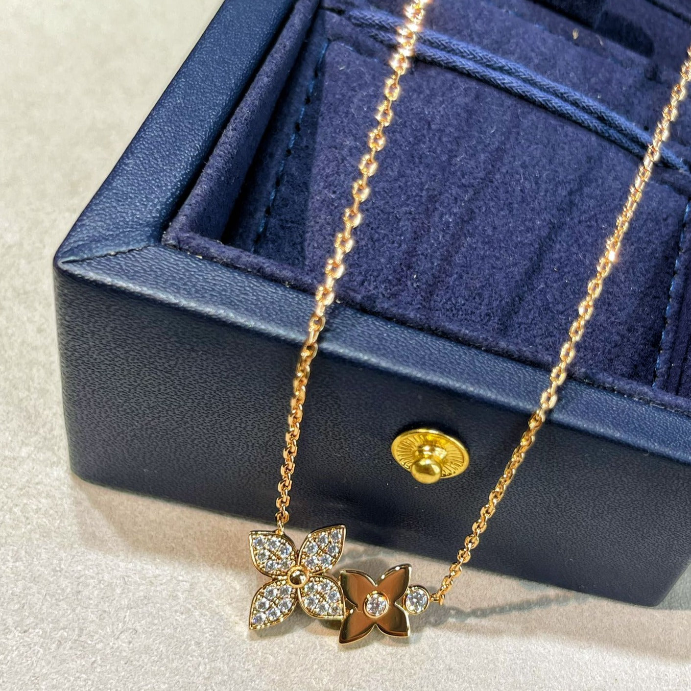 [kincade]STAR BLOSSOM NECKLACE PINK GOLD DIAMONDS