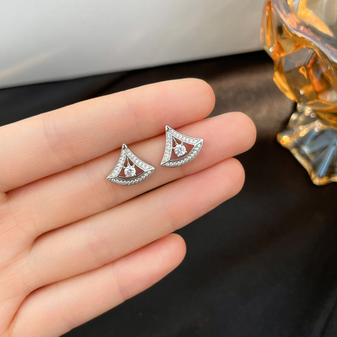 [kincade]DREAM MINI DIAMOND STUD EARRINGS