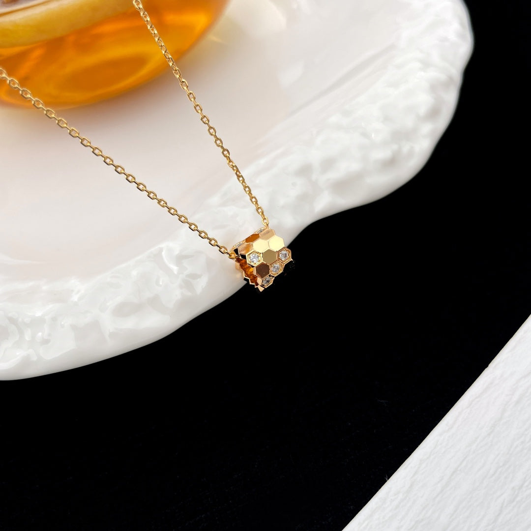 [kincade]BEE MINI PEDANT DIAMOND NECKLACE