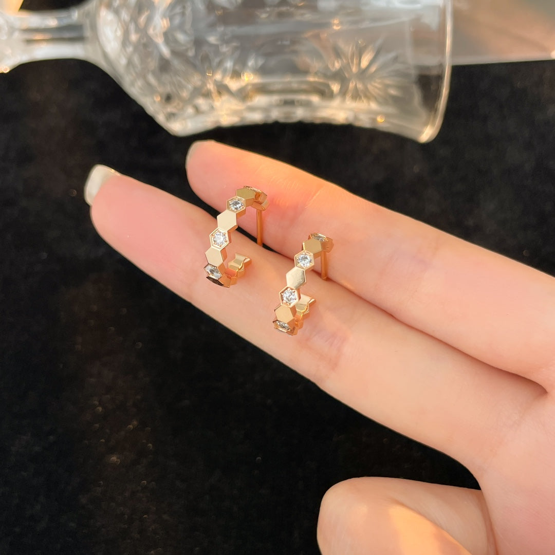 [kincade]BEE LOVE DIAMOND HOOP EARRINGS