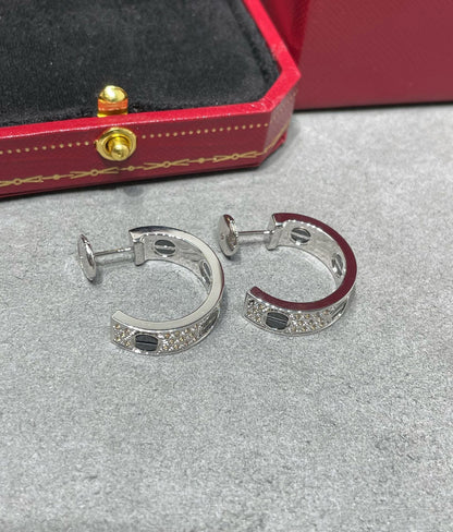 [kincade]LOVE CERAMIC DIAMOND PAVED SILVER EARRINGS