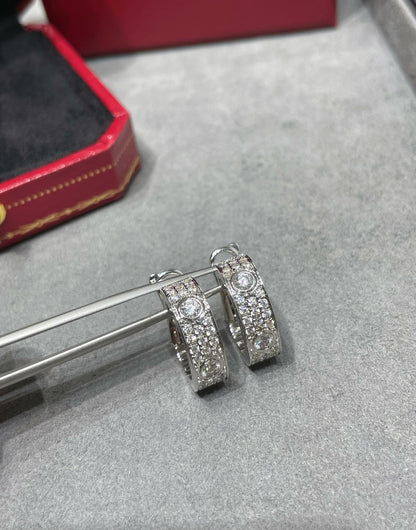 [kincade]LOVE 5.5MM DIAMOND PAVED EARRINGS