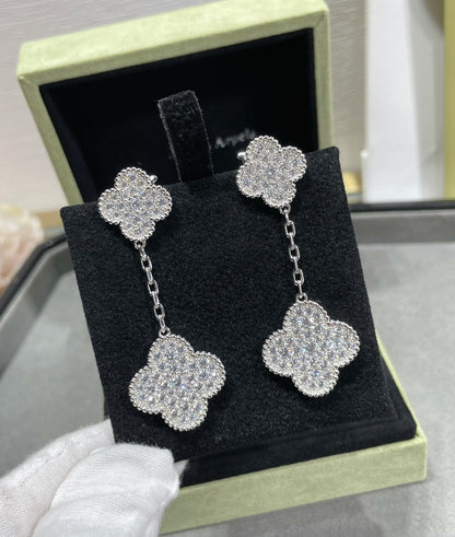 [kincade]CLOVER 2 MOTIFS DIAMOND PAVED SILVER EARRINGS