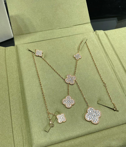 [kincade]CLOVER 6 MOTIF DIAMOND PAVED NECKLACE