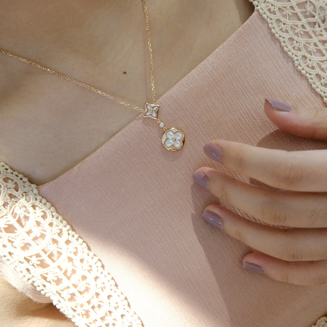 [kincade]STAR AND SUN WHITE MOP 2 MOTIF PINK GOLD NECKLACE