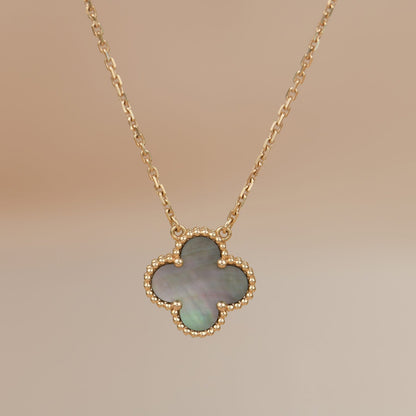 [kincade]CLOVER 15MM  GRAY MOTHER OF PEARL NECKLACE