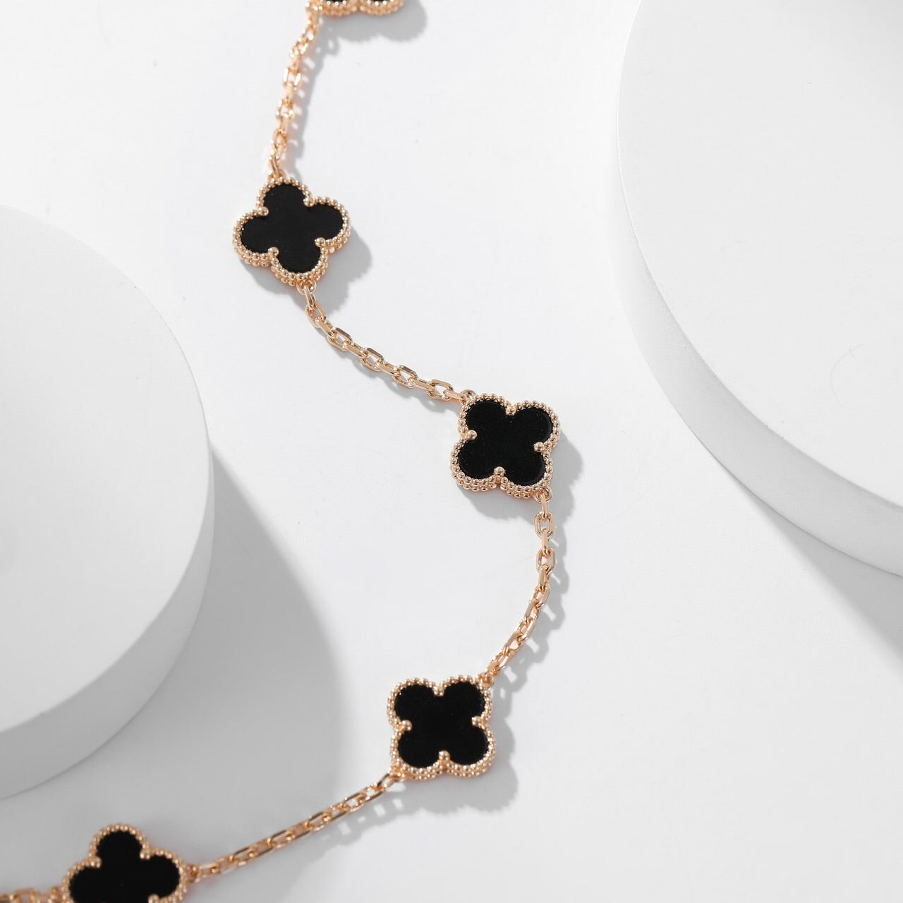 [kincade]CLOVER 10 MOTIFS ONYX NECKLACE