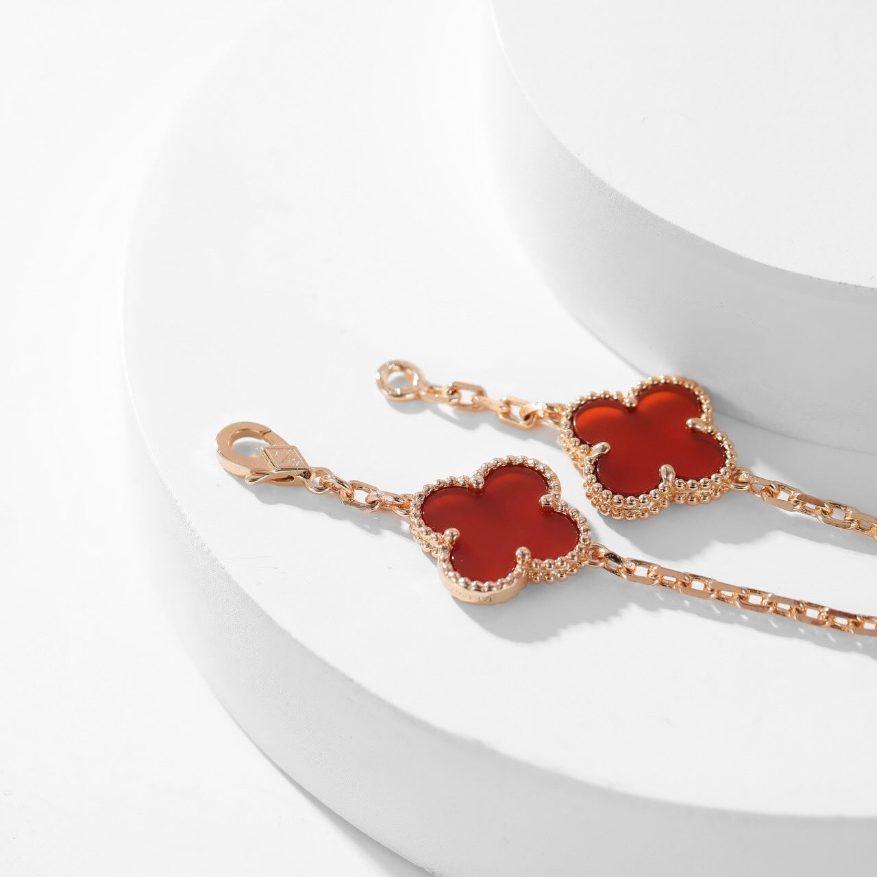 [kincade]CLOVER 10 MOTIFS CARNELIAN NECKLACE