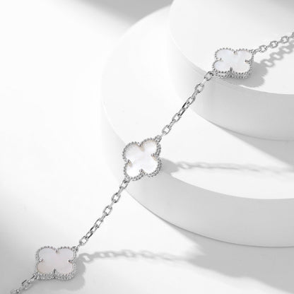 [kincade]CLOVER 10 MOTIFS WHITE MOTHER OF PEARL NECKLACE