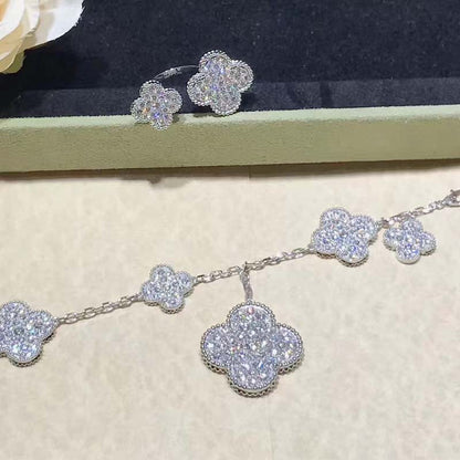 [kincade]CLOVER 6 MOTIFS SILVER DIAMOND BRACELET