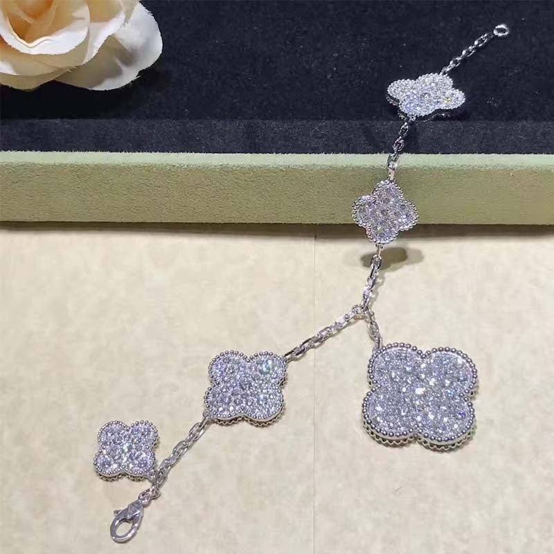 [kincade]CLOVER 6 MOTIFS SILVER DIAMOND BRACELET