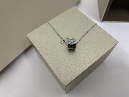 [kincade]BEE LOVE DIAMOND NECKLACE