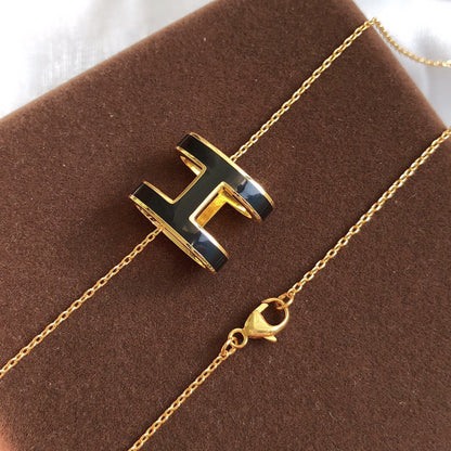 [kincade]HM CLIC BLACK ENAMEL GOLD NECKLACE