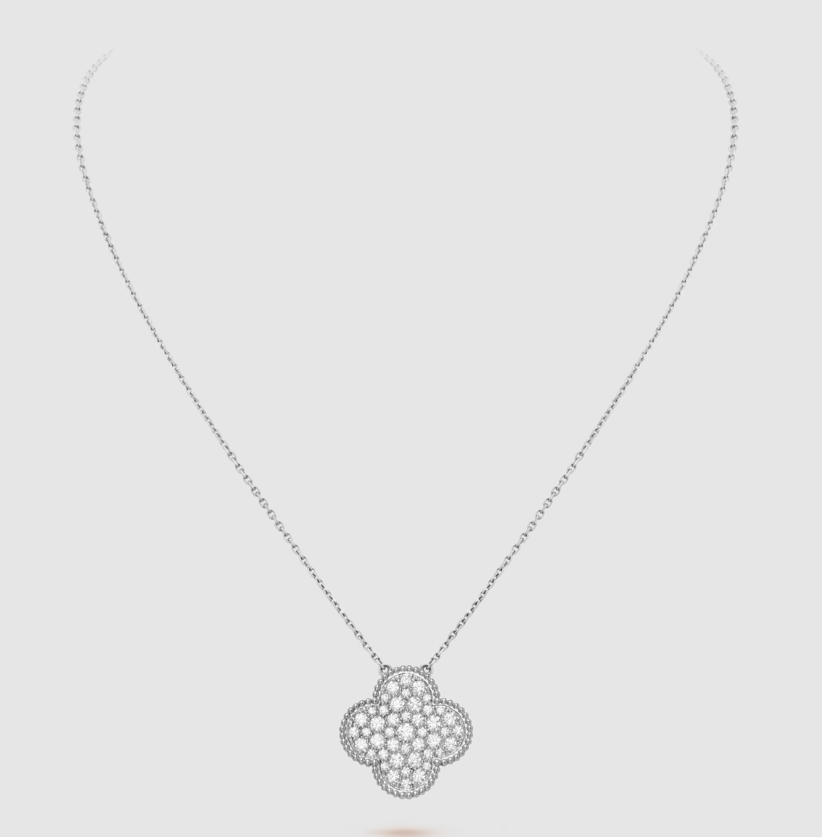 [kincade]CLOVER 25MM LARGE PENDANT DIAMOND PAVED SILVER NECKLACE