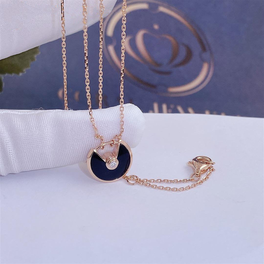 [kincade]AMULETTE ROSE GOLD ONYX NECKLACE