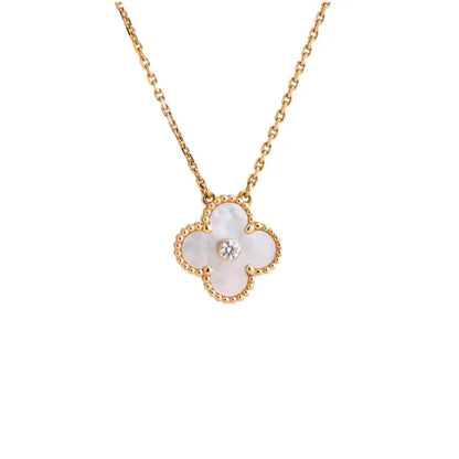 [kincade]CLOVER 15MM DIAMOND WHITE FRITILLARIA NECKLACE