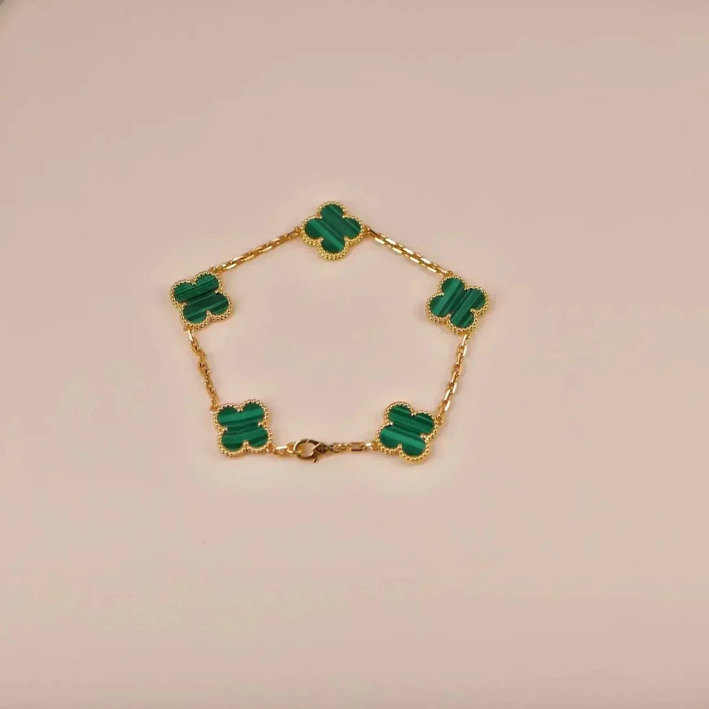 [kincade]CLOVER 5 MOTIFS MALACHITE BRACELET