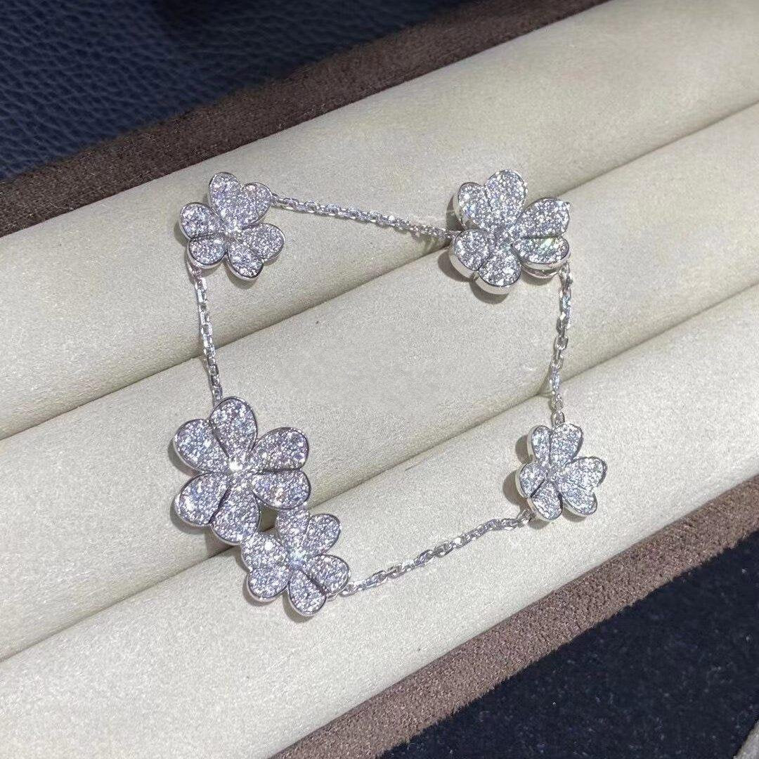 [kincade]FRIVOLE SILVER 5 FLOWERS BRACELET