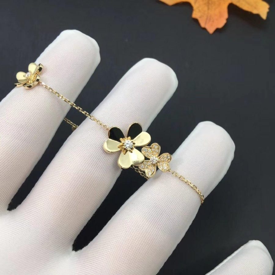 [kincade]FRIVOLE GOLD 5 FLOWERS BRACELET