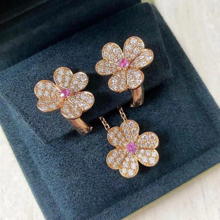 [kincade]FRIVOLE PINK GOLD FLOWER DIAMOND EARRINGS