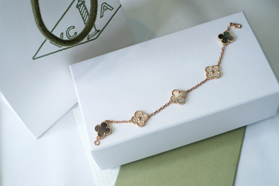 [kincade]CLOVER 5 MOTIFS DARK MOP AND DIAMONDS PINK GOLD BRACELET